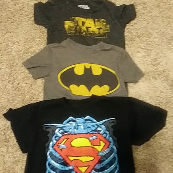 Lot of 3 super hero boys size 5 t shirts - Picture 1 of 4